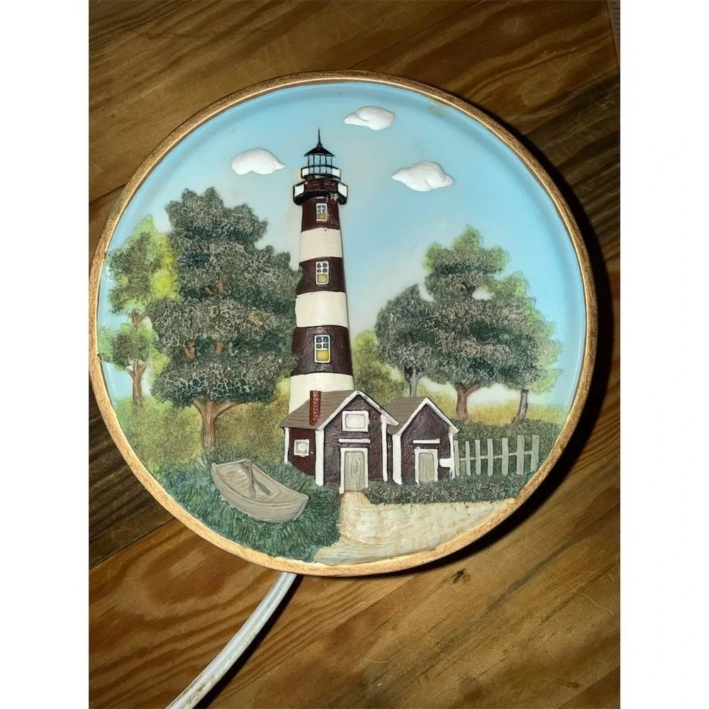ALSY LIGHTING Vtg 3D Lighthouse Plug-In Night Light Bodie 6